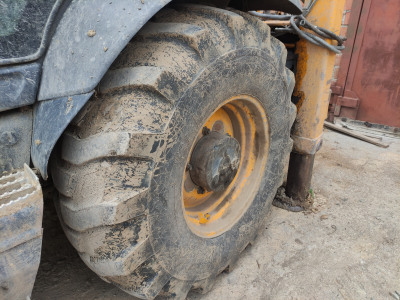  Экскаватор-погрузчик JCB  3CX  2011 года