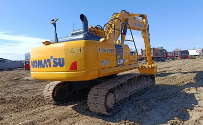  Экскаватор Komatsu PC220-8N1  2022 года