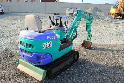 Экскаватор Komatsu PC-03 2010 года