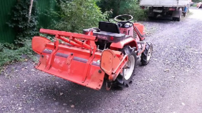 Kubota AST-13 2008