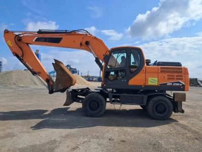 Doosan DX210W-7B 2024