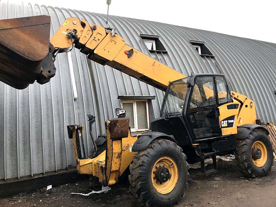  Погрузчик Caterpillar 580  2007 года