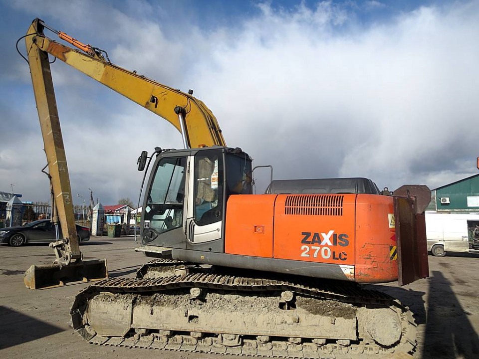  Экскаватор Hitachi ZX 270 LC-3  2008 года