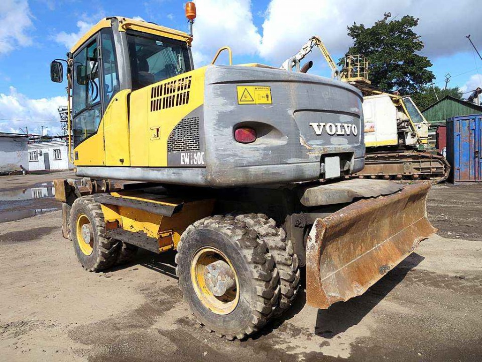  Экскаватор Volvo EW 160 C  2007 года