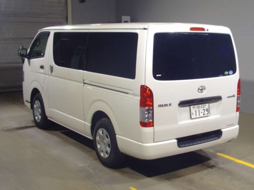 Тойота HIACE VAN