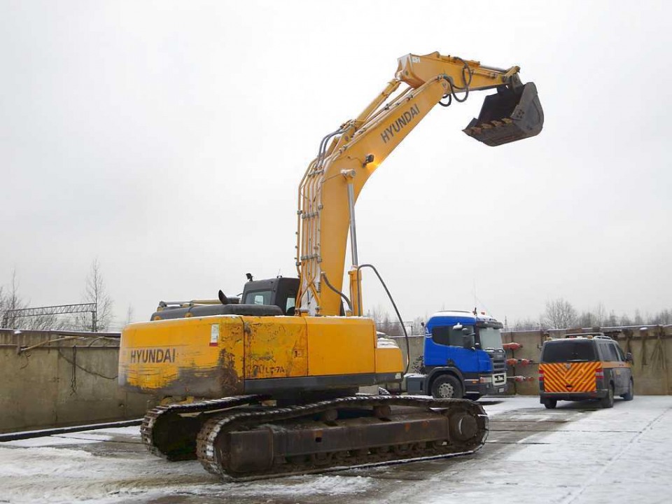  Экскаватор Hyundai Robex 290 LC-7A  2008 года