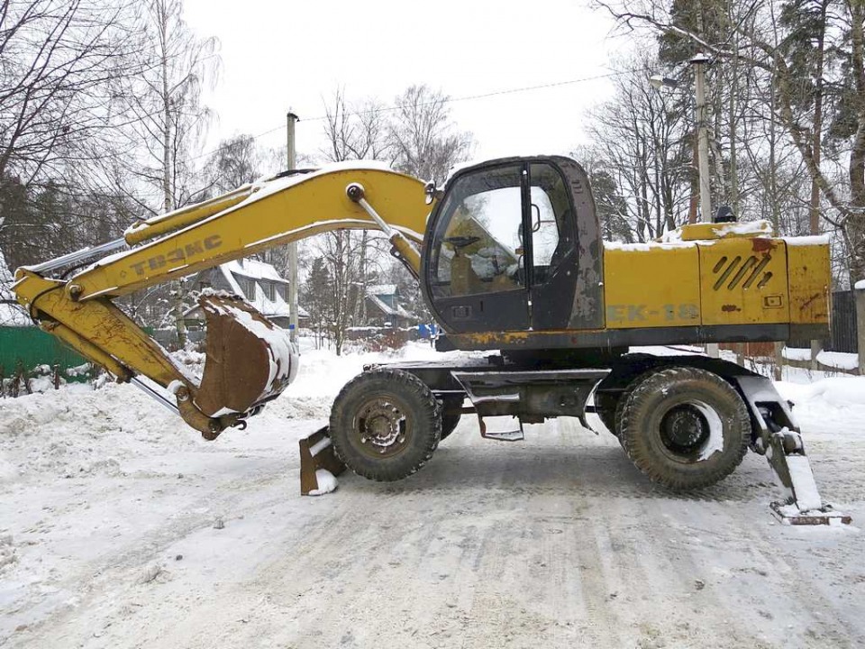  Экскаватор  ТВЭКС ЕК 18-20  2006 года