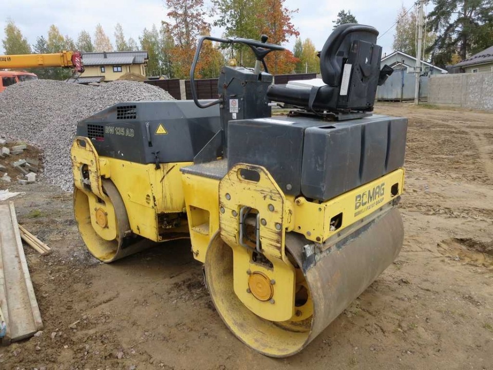  Каток BOMAG 135  2008 года