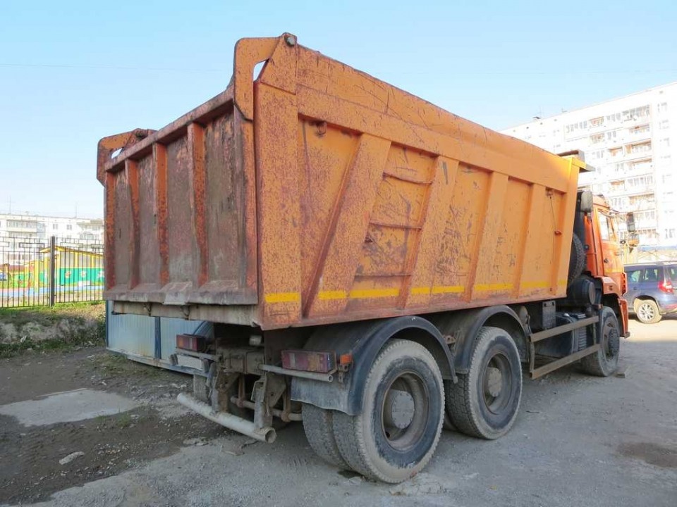  Самосвал Камаз 6520  2014 года
