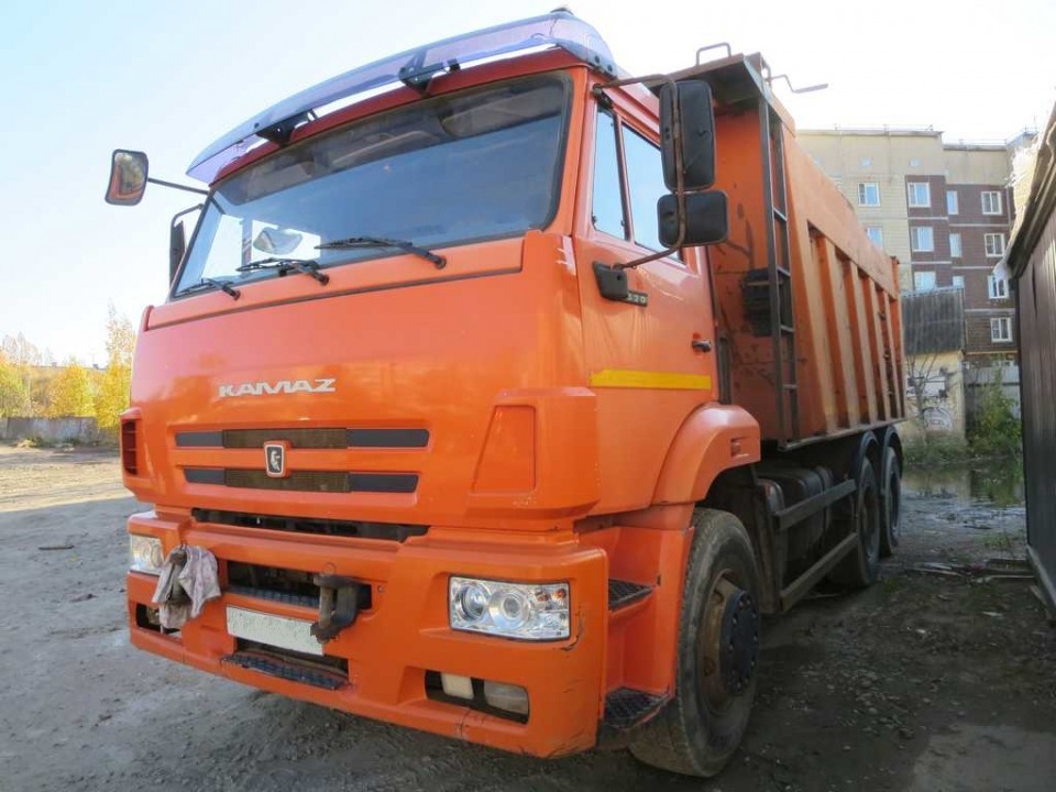  Самосвал Камаз 6520  2014 года