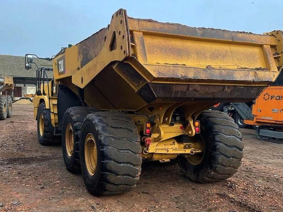  Самосвал CAT Думпер CAT 730  2021 года