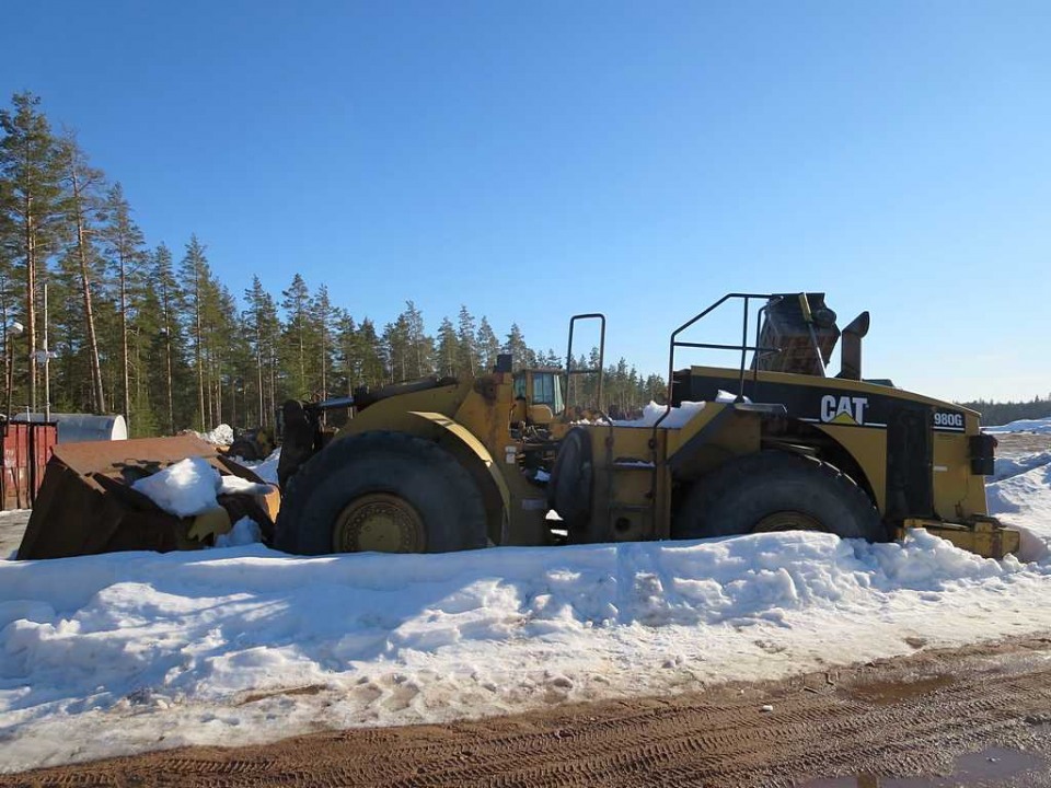  Погрузчик фронтальный Caterpillar 980 G  1998 года