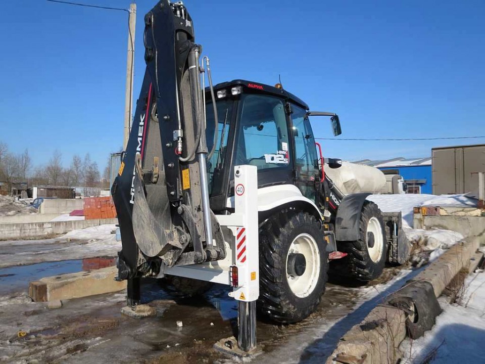  Экскаватор-погрузчик  HIDROMEK HMK 102 S  2022 года