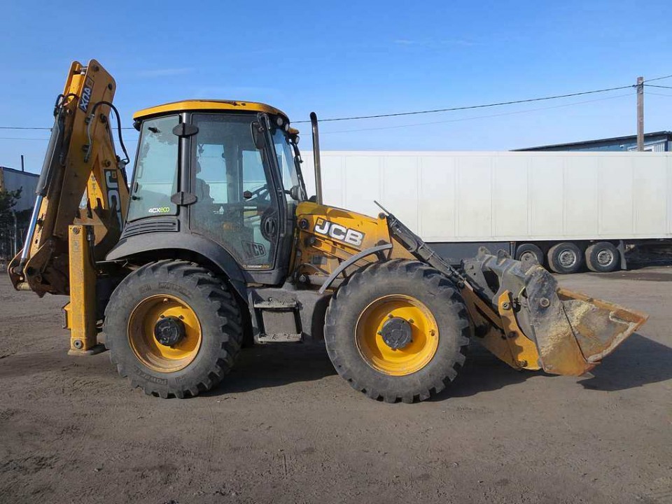  Экскаватор-погрузчик JCB 4CX  2019 года