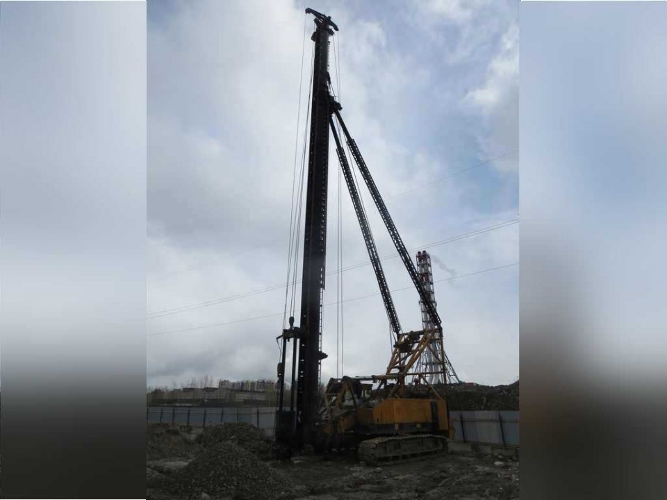 Hitachi KH 125-2 / КС-7  1981 года
