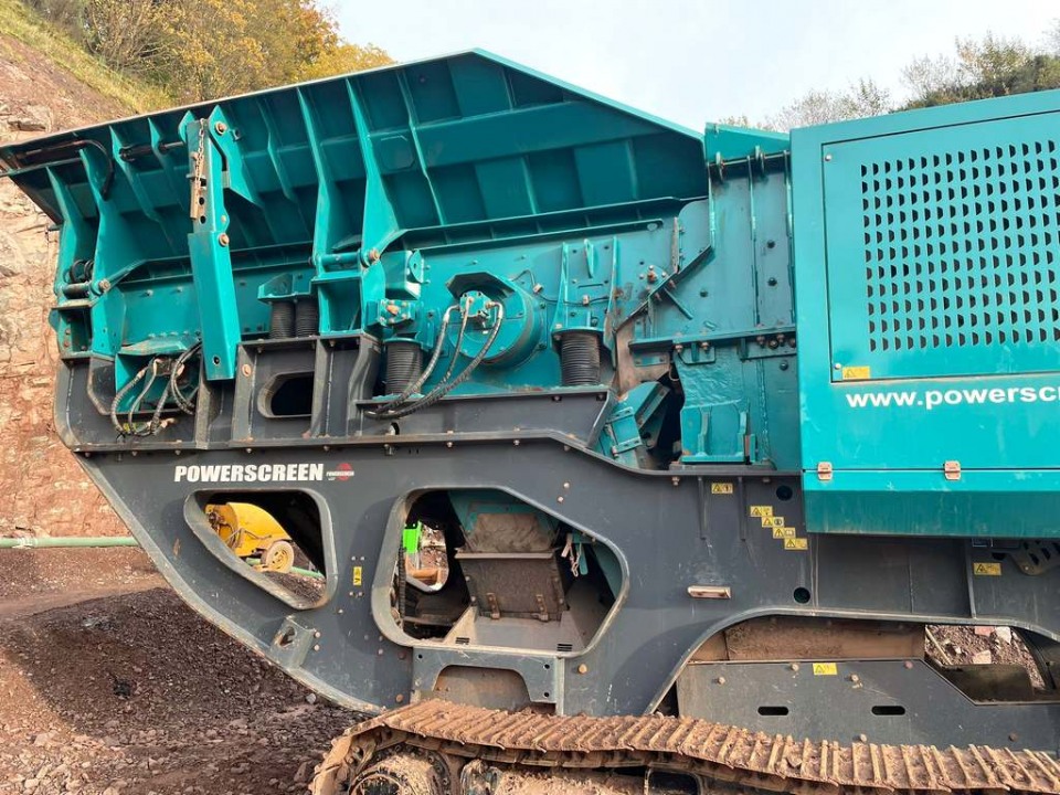  POWERSCREEN 400  2016 года
