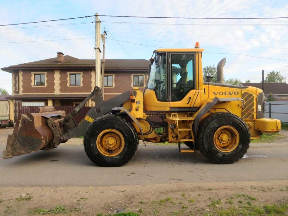  Погрузчик фронтальный Volvo L 60 F  2008 года