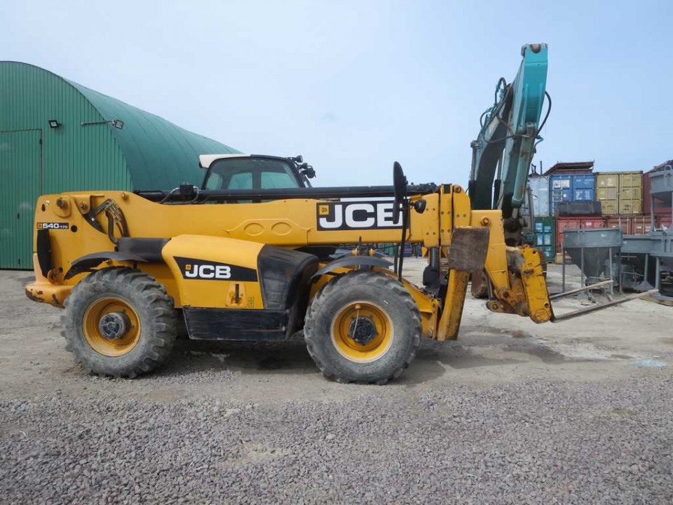  Погрузчик  JCB 540-170  2013 года