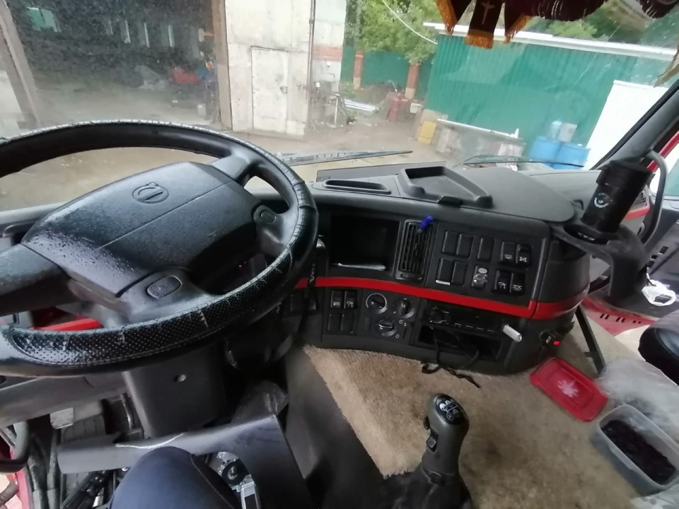 Volvo FM TRUCK 8x4  2008 года, 30 т