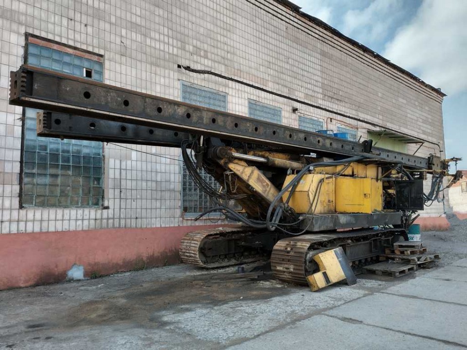  Сваебой HITACHI 150  1989 года