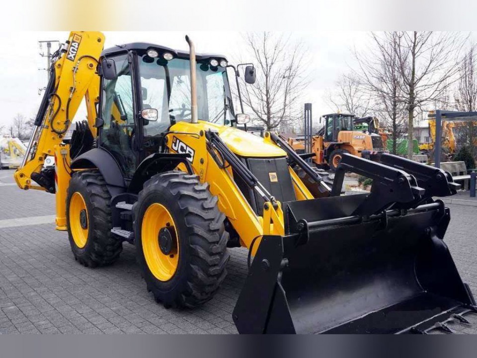  Экскаватор-погрузчик JCB 4CX  2020 года