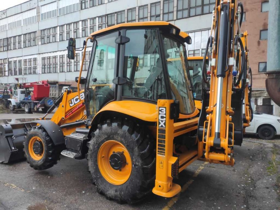  Экскаватор-погрузчик  JCB 3CX  2022 года