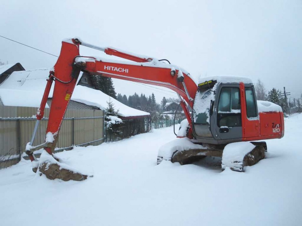  Экскаватор HITACHI 120  2007 года