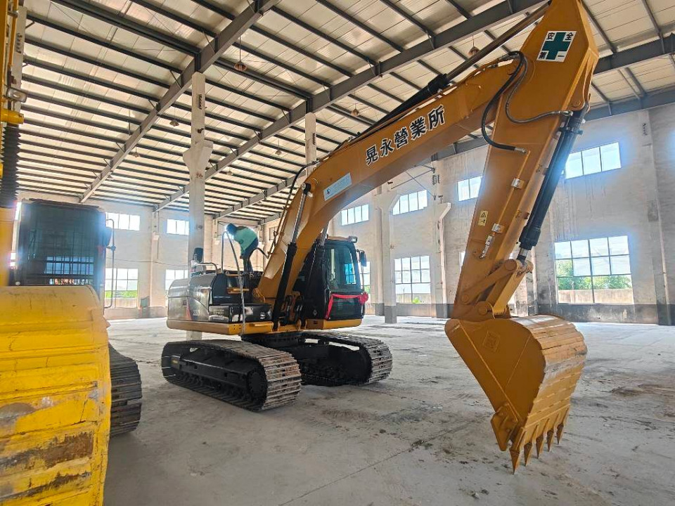  Экскаватор Caterpillar 320 D  2021 года