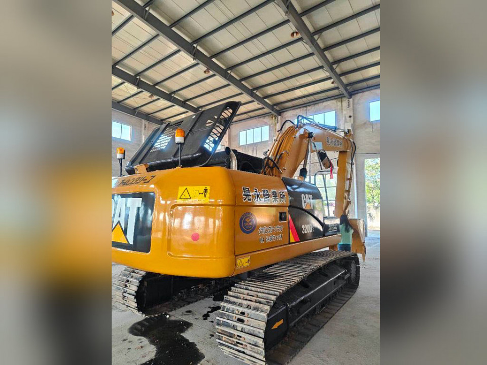  Экскаватор Caterpillar 320 D  2021 года