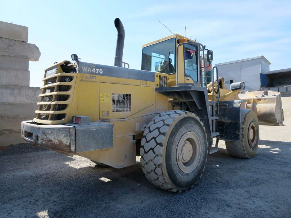  Погрузчик фронтальный  KOMATSU 470  2013 года