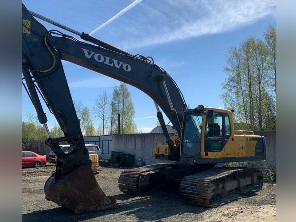  Экскаватор Volvo 290  2011 года