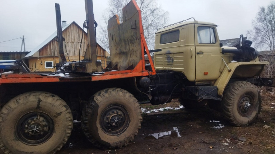 Урал 4320  2001 года