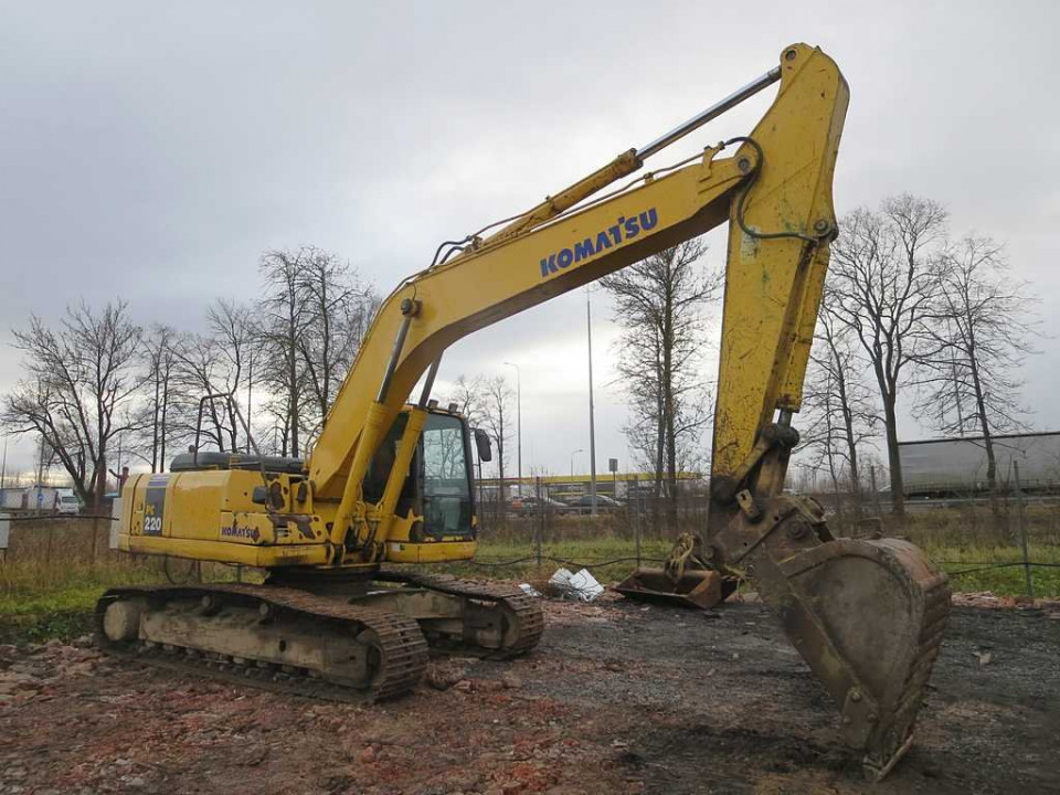  Экскаватор  KOMATSU PC 220-7  2007 года