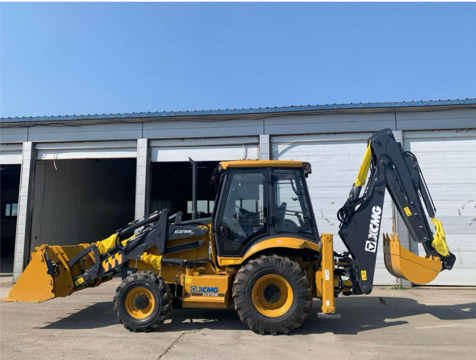  Экскаватор-погрузчик XCMG XC870HK  2024 года