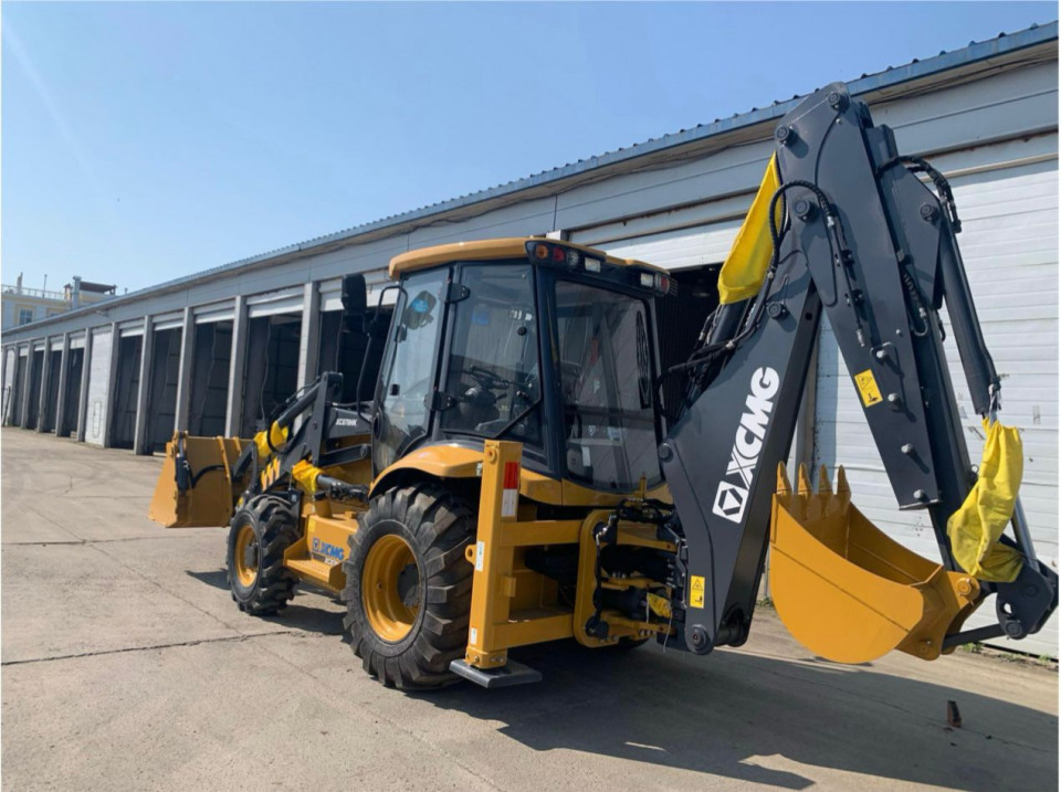  Экскаватор-погрузчик XCMG XC870HK  2024 года