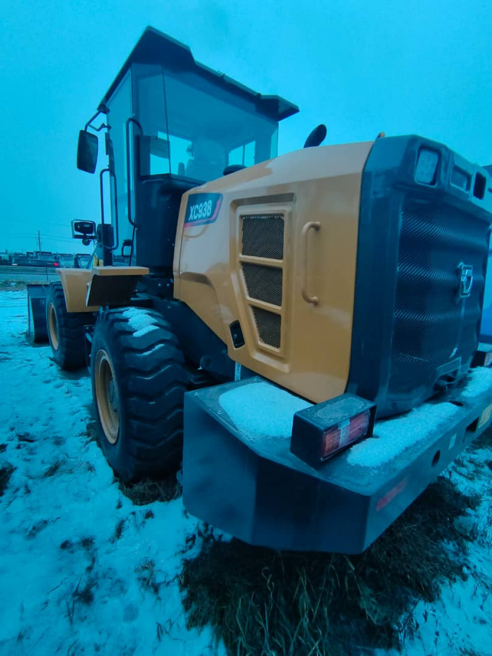  Погрузчик фронтальный XCMG XC938  2024 года