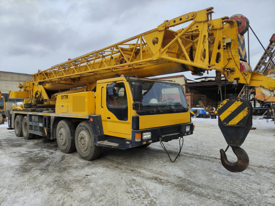  Автокран XCMG QY70K  2008 года