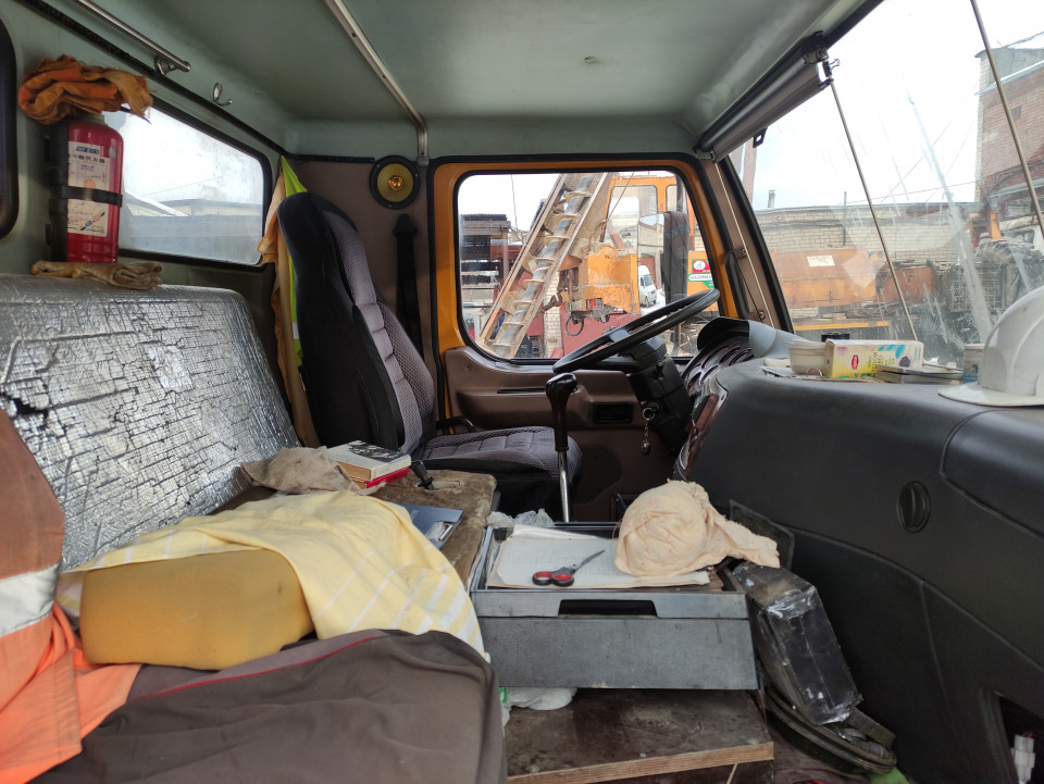  Автокран XCMG QY70K  2008 года