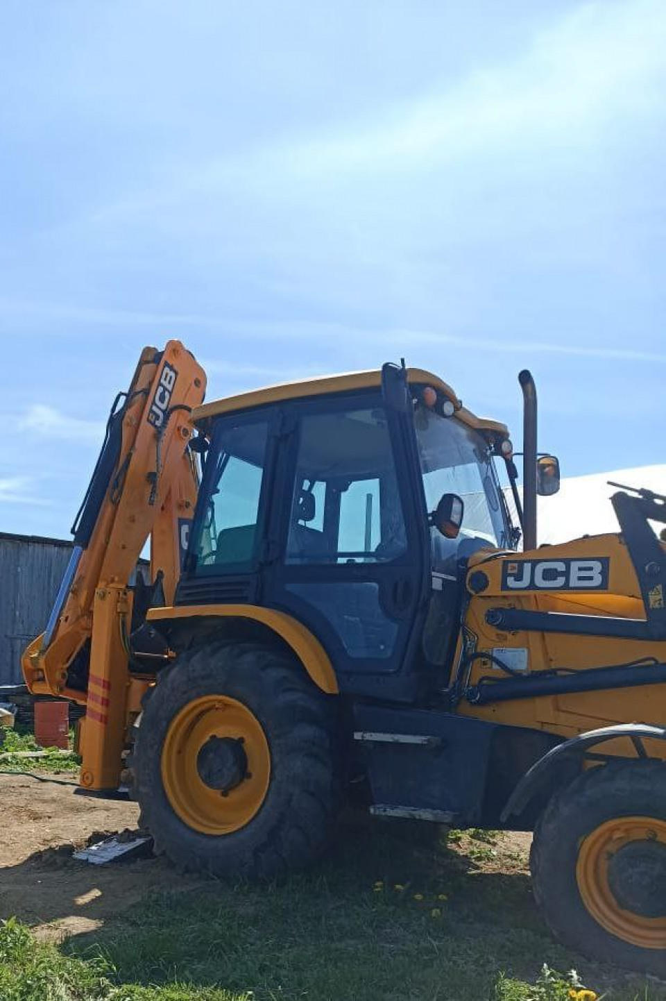  Экскаватор-погрузчик JCB 3CX  2018 года