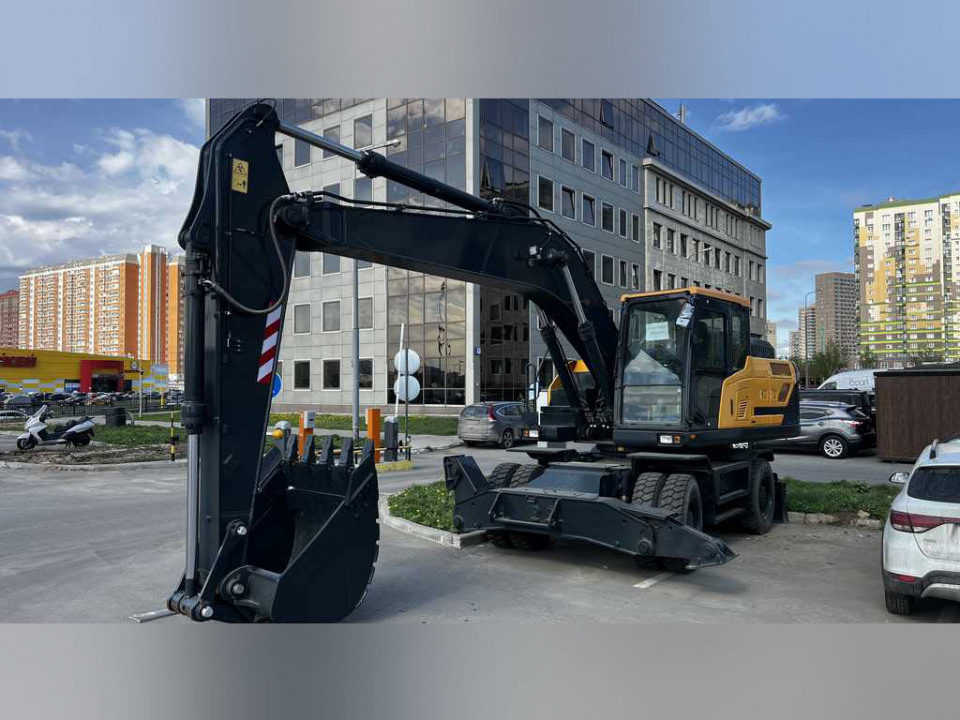 Hyundai HW 210  2025 года