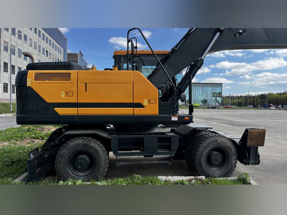 Hyundai HW 210  2025 года