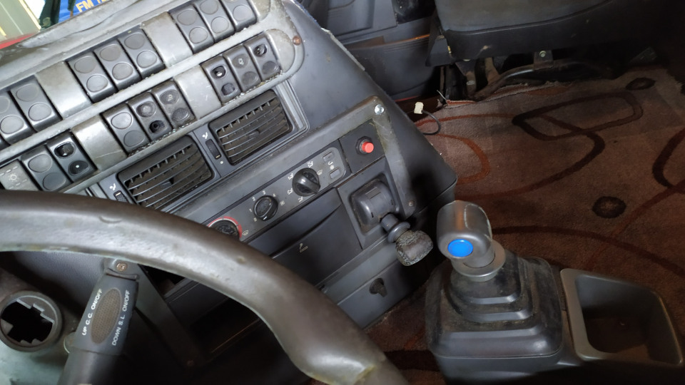 IVECO Stralis  2002 года, 4х2, 430 л.с.