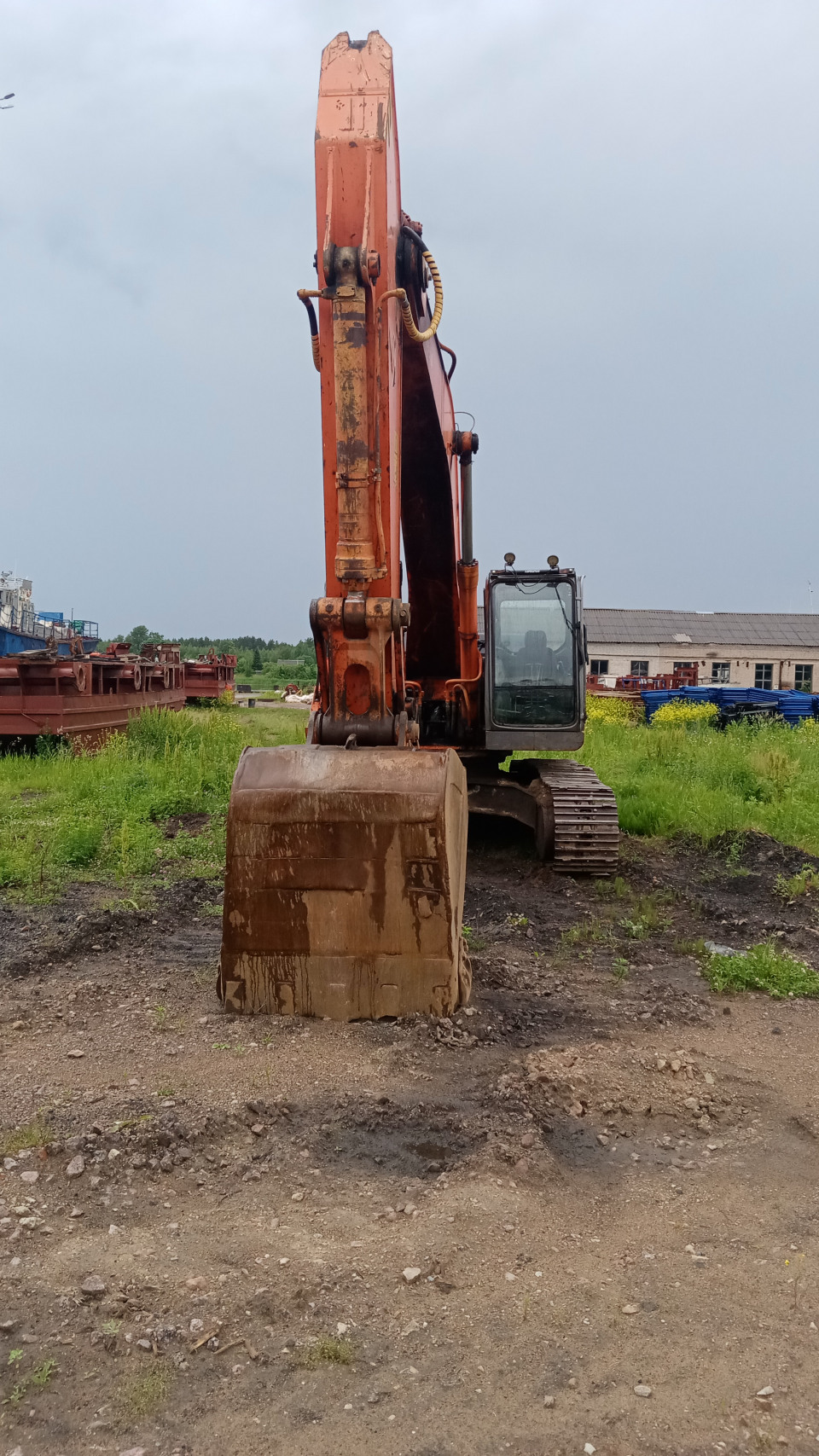 Hitachi Zaxis 330  2006 года