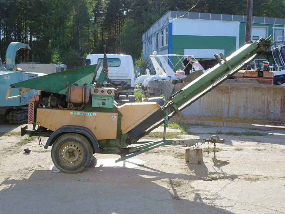  Другой  Измельчитель древесины мобильный - щепор  