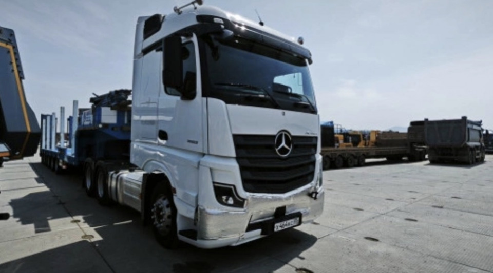 Mercedes ACTROS  2023 года, 6х4, 531 л.с.