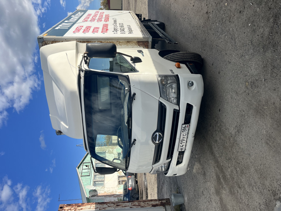 Hino 300  2014 года, 5000 т