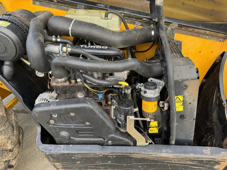 Погрузчик фронтальный JCB loadall 540-140  2007 года