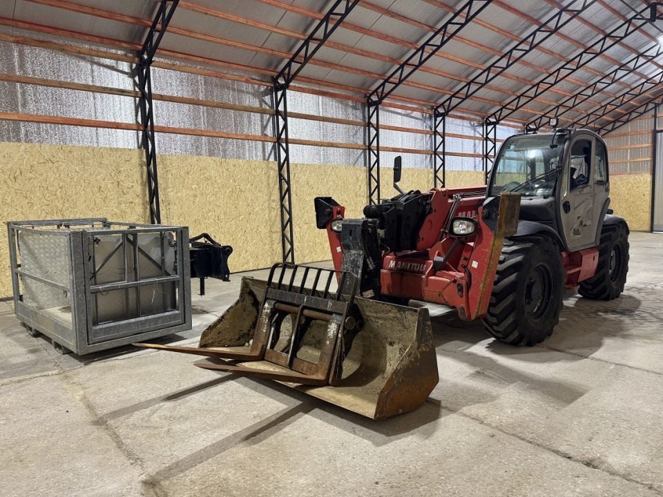  Погрузчик фронтальный  MANITOU MANISCOPIC MT 1840  2011 года