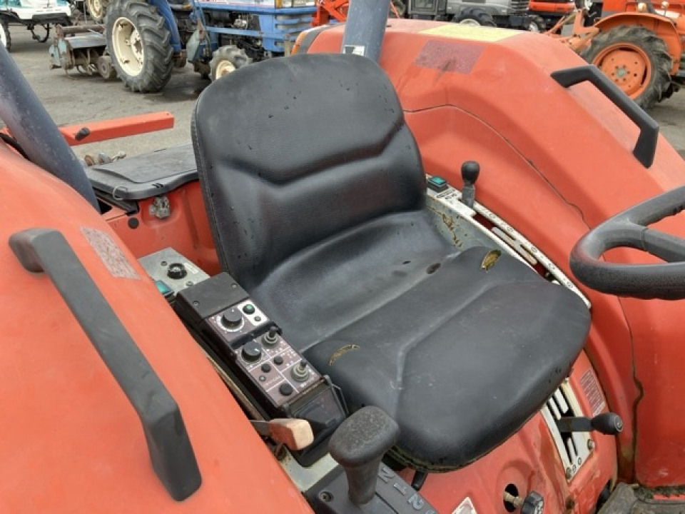  Трактор  Yanmar AF33  2005 года