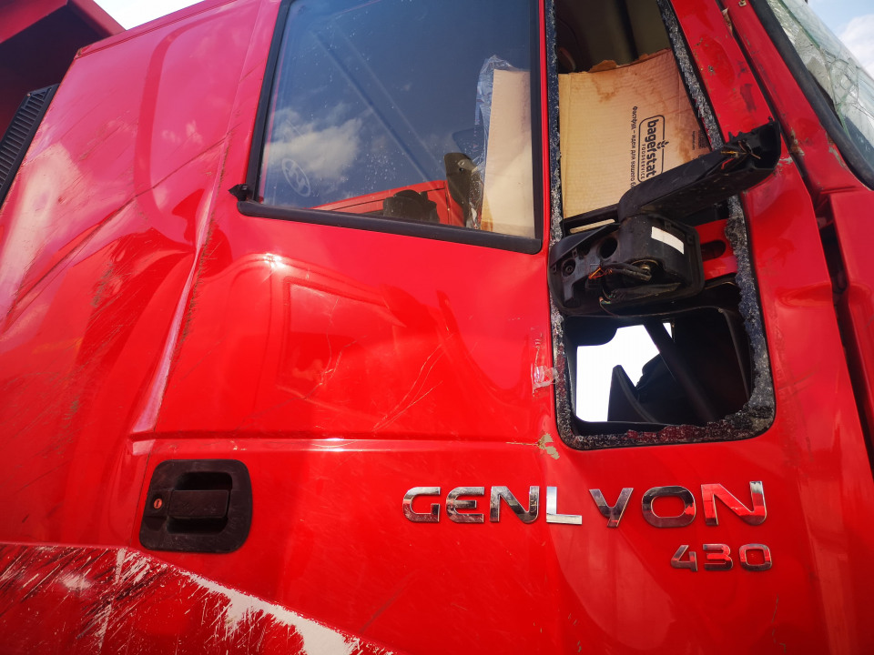 Iveco CQ3346HV43X  2023 года